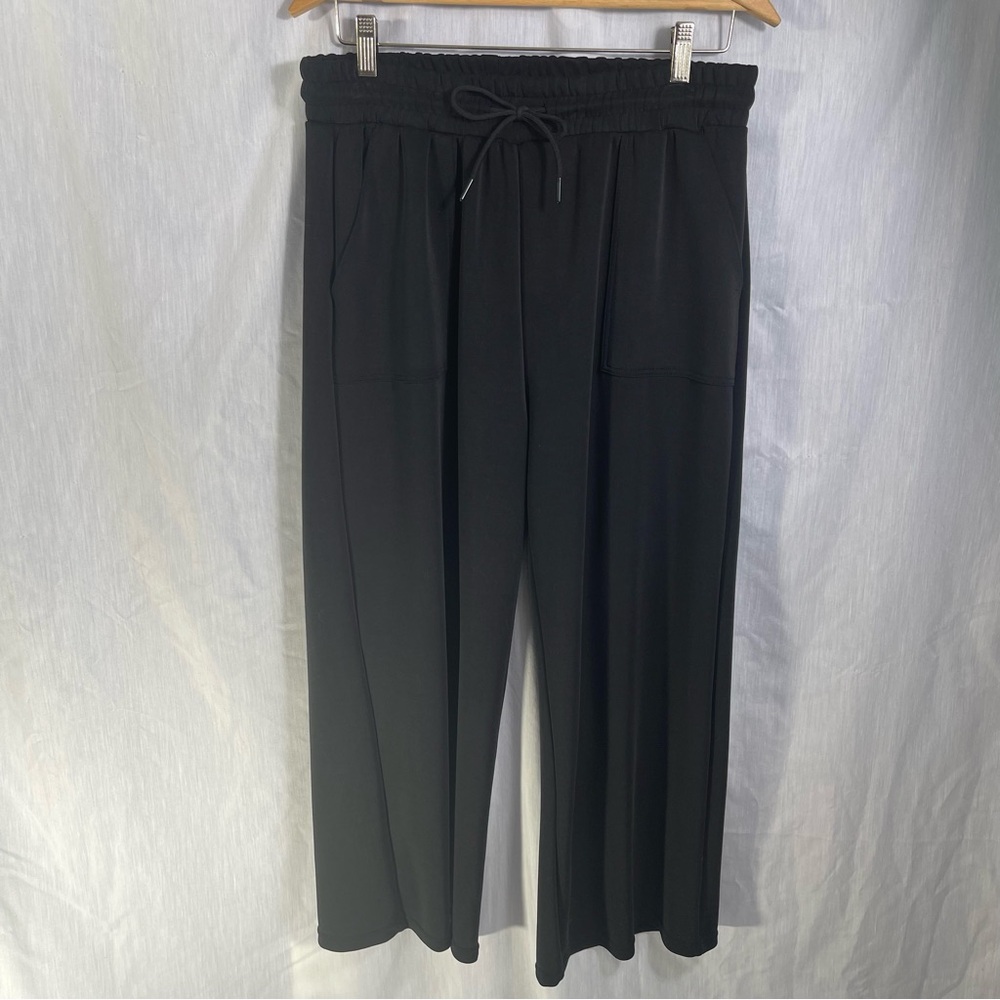 Anna & Ava Black Wide Leg Pants-Effortless Style-So Soft and Comfy.